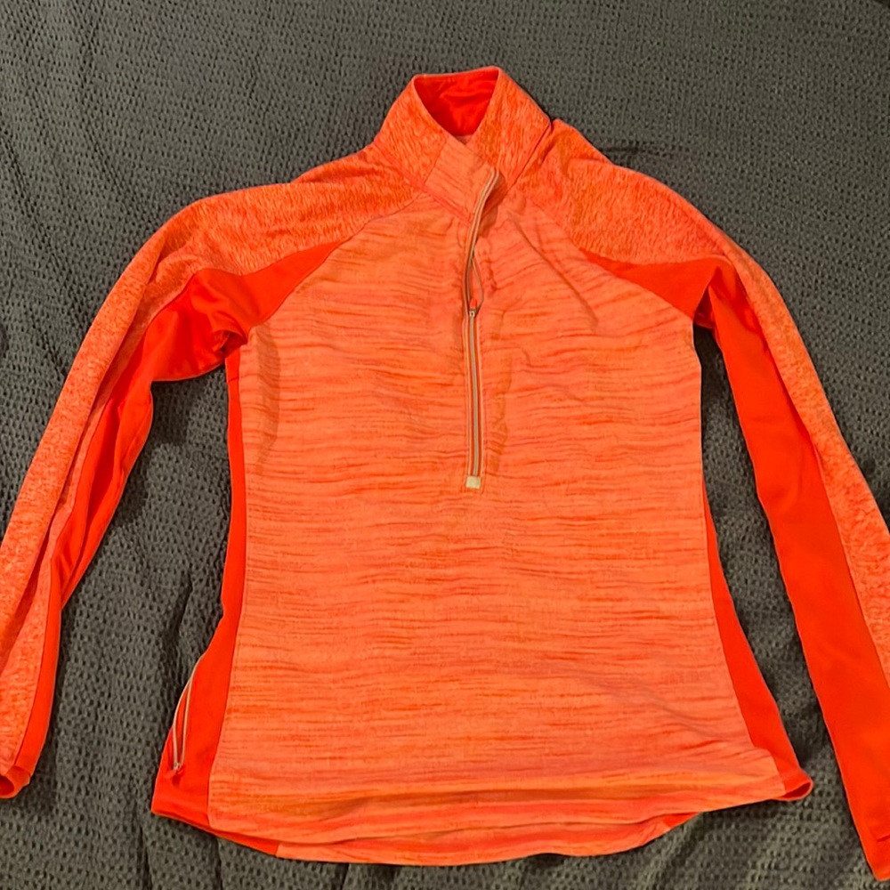 Athleta half zip pullover